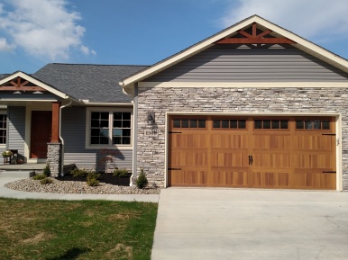 Custom Home - Craftsman - Garage Door
