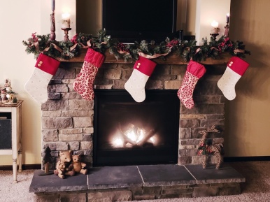 Custom mantle - new home construction