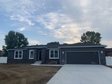 Capstone Custom Home - Featured Build