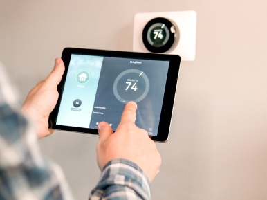 Capstone Custom Homes Smart Thermostat