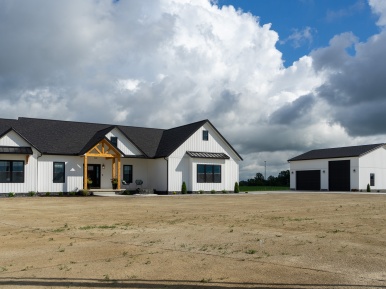 Capstone Custom Homes - 2023 Parade of Homes