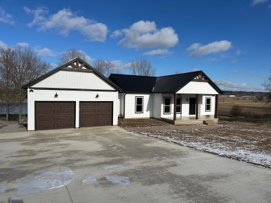 Capstone custom home built in Wooster, Ohio