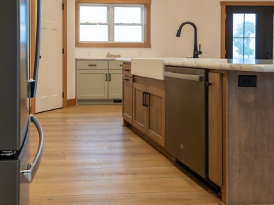 Capstone Custom Homes flooring options