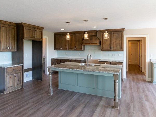 Kitchen of an upgraded house by Capstone