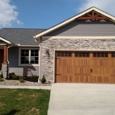 Custom Home - Craftsman - Garage Door