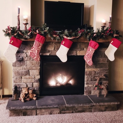 Custom mantle - new home construction