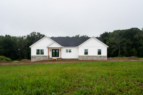 Capstone home built on rural lot