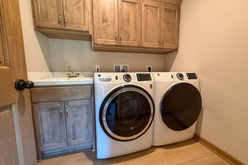basement laundry